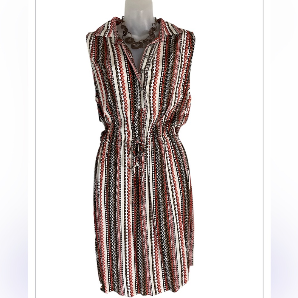 Mandy M Sleevless mini dress NWT size medium hobo  aztec rayon design vacation